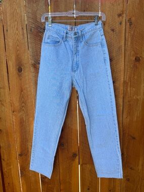 Guess Style 1050 High Rise Light Blue Denim Jeans Red Triangle - Size 27